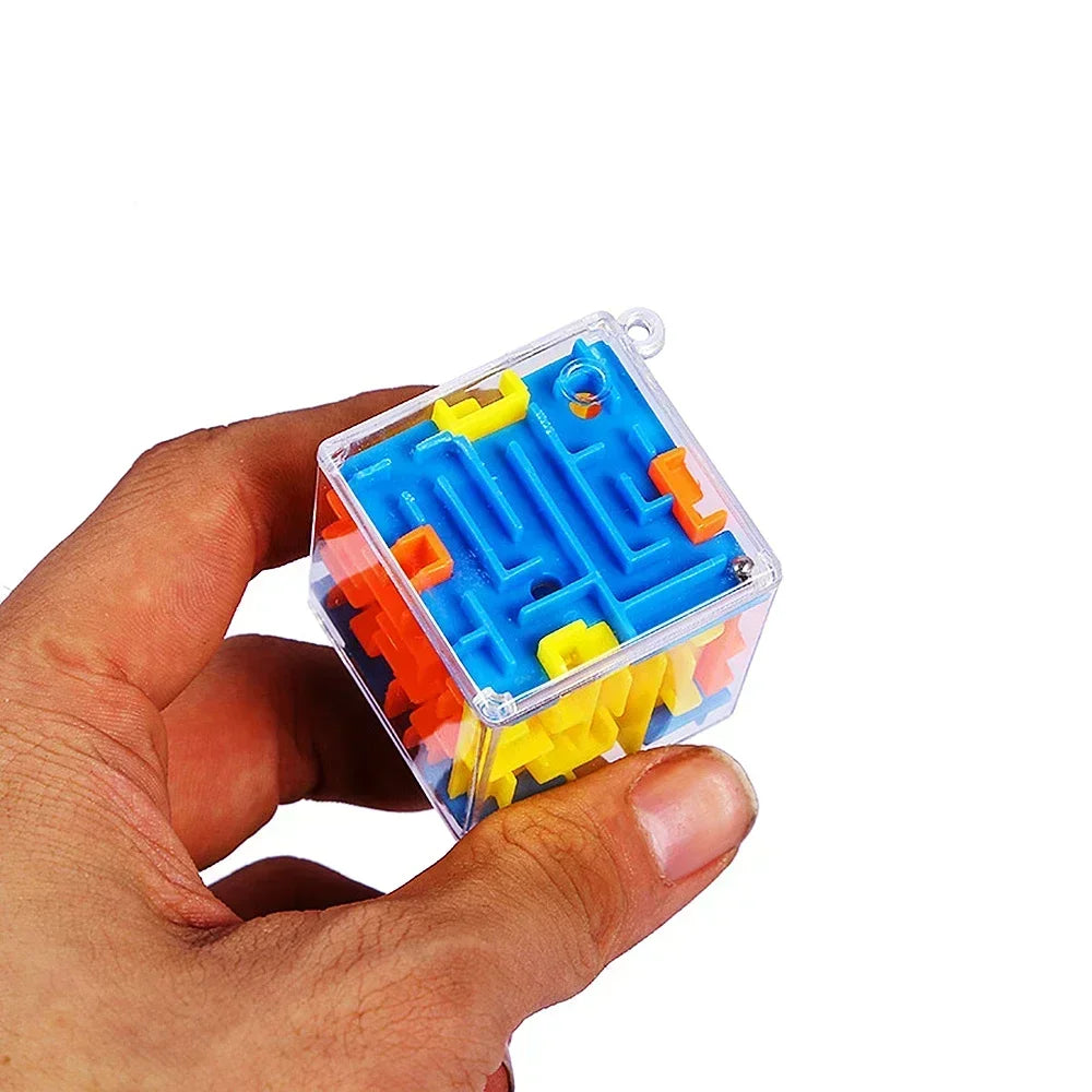 3D Maze Cube Puzzle