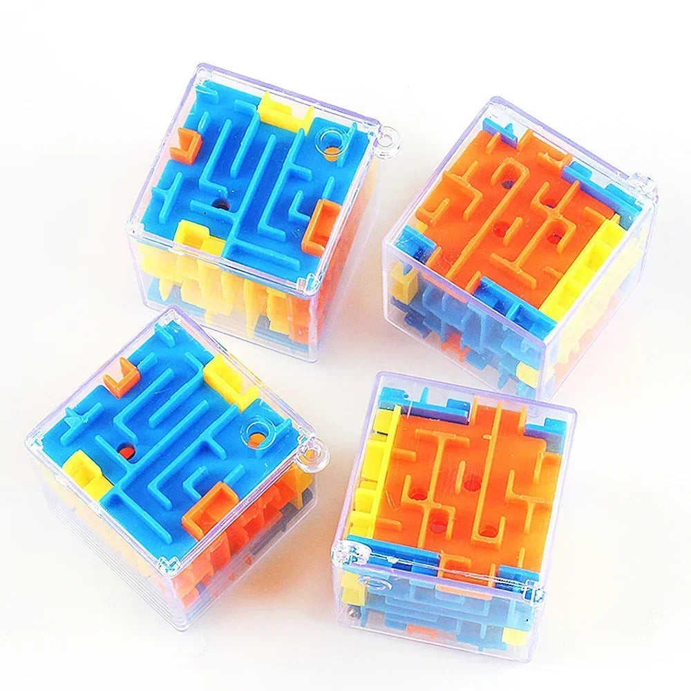 3D Maze Cube Puzzle